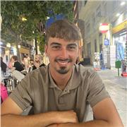 Soy un Profesor de Matemáticas joven, con mucha comprensión y que podrá darte las claves para obtener tu objetivo.